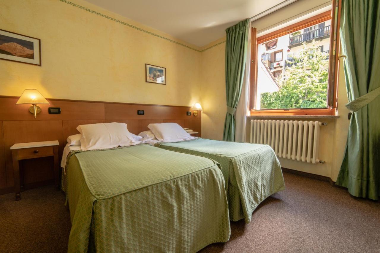 Hotel Beau Sejour Pre-Saint-Didier Bagian luar foto