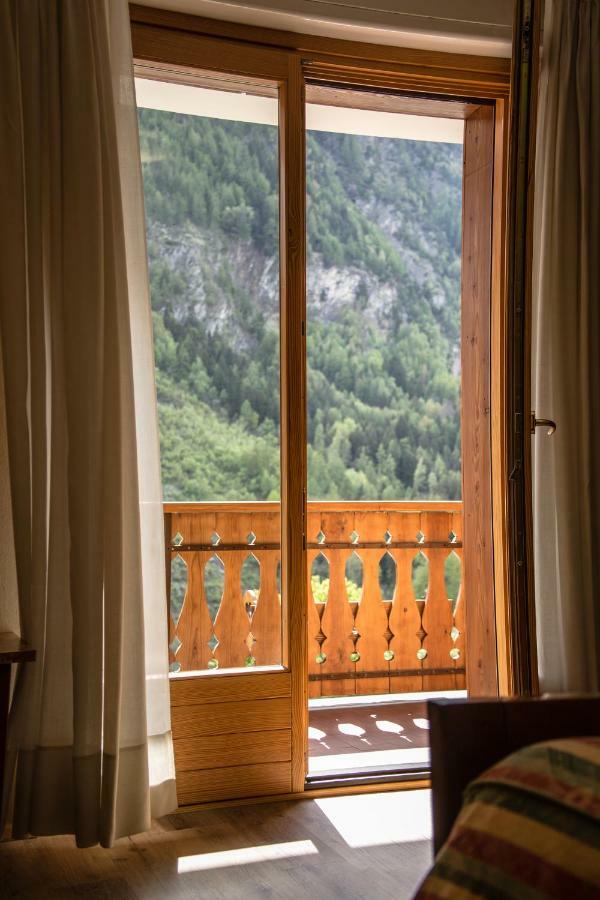 Hotel Beau Sejour Pre-Saint-Didier Bagian luar foto